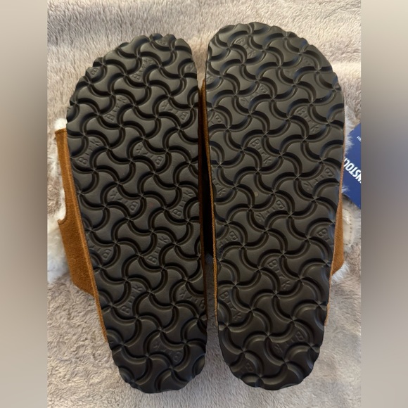 BIRKENSTOCK ARIZONA SHEARLING NWT - Picture 9 of 10